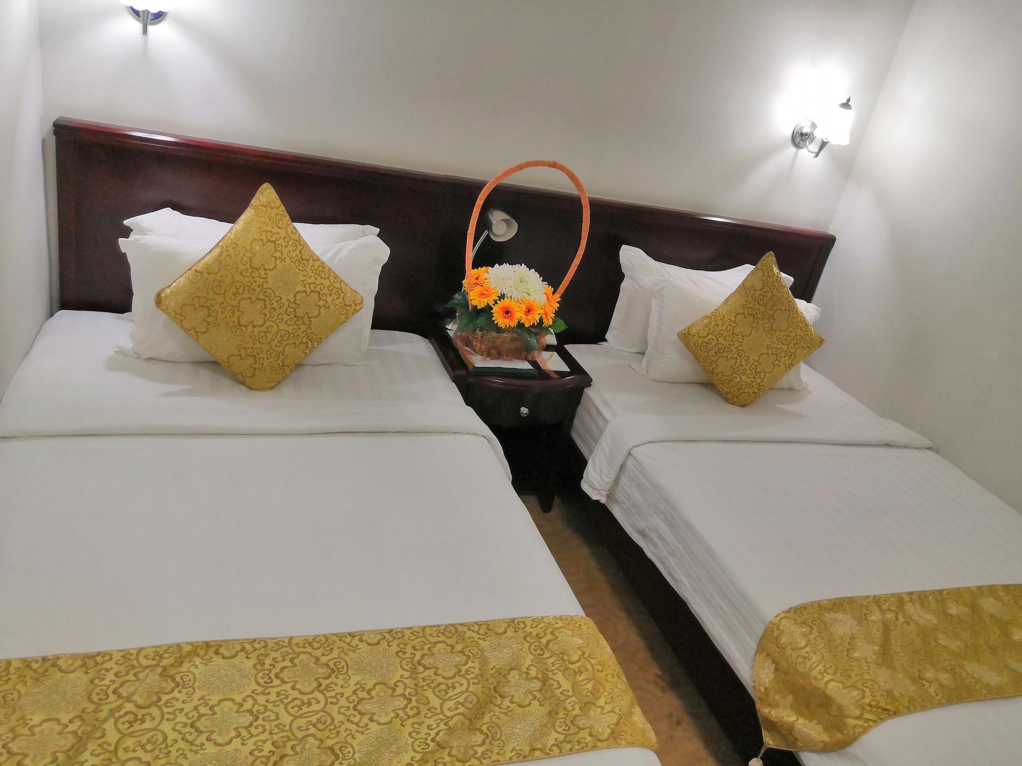 Green Leaf Hotel Янгон Экстерьер фото