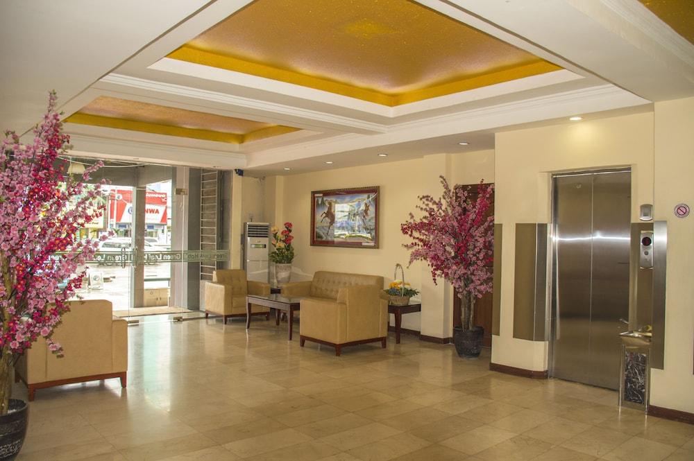 Green Leaf Hotel Янгон Экстерьер фото